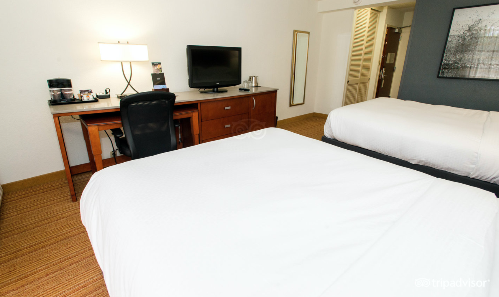 Doubletree CA Hotel Furniture Liquidation